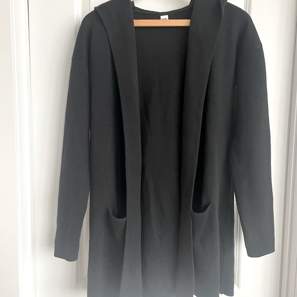 Open front hooded sweater cardigan with pockets. - Picture 6 of 8